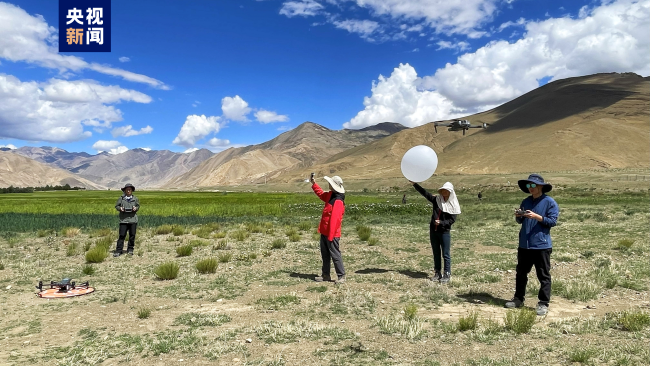 珠峰地区首次水热碳通量航空观测试验启动
