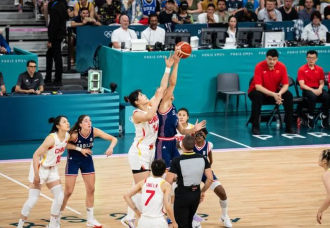 中国女篮坏消息：晋级8强净胜分被反超 日本惨败27分送对手晋级