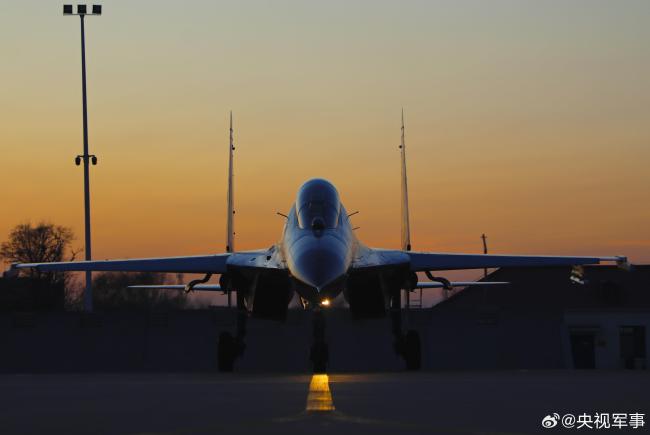 直冲云霄！看海军航空兵跨昼夜飞行训练现场