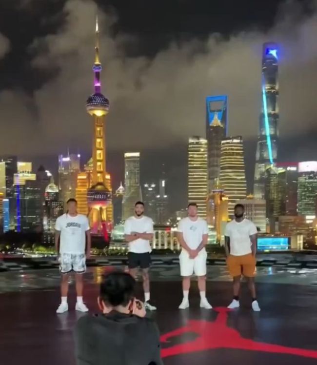 离NBA最近的一次，塔图姆中国行单挑球迷连续三次不进