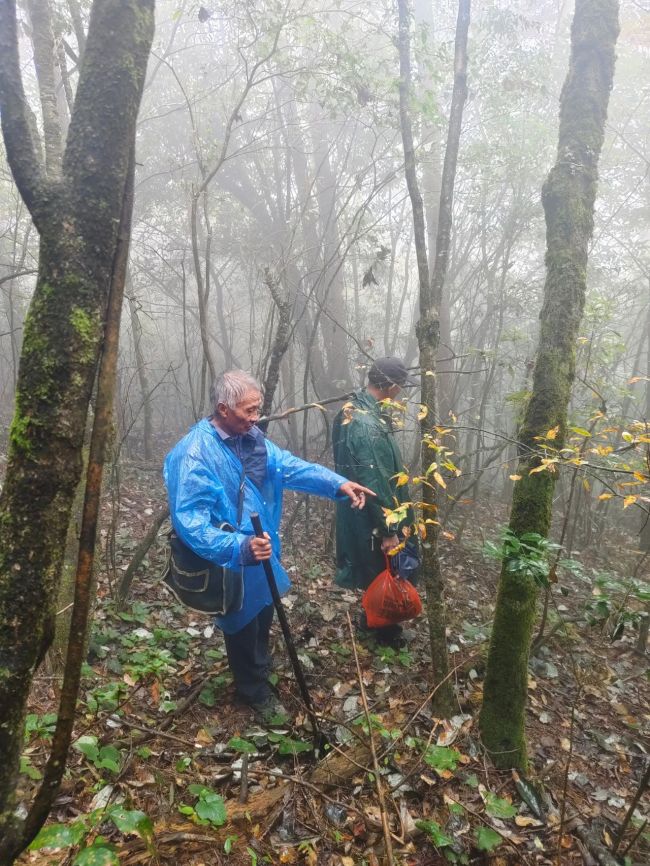 5名驴友不听劝阻进入未经开发山区 深夜失联引发紧急救援