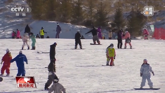 冰雪旅游季开启 多地冰雪旅游项目纷纷上新