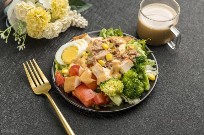 适当的保持饥饿感可以减脂，最有效的减肥方式—保持适度“饥饿感”