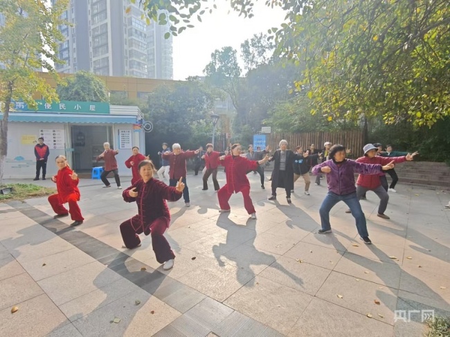 【人民城市•温情中国】以科技“高度”守护民生“温度”