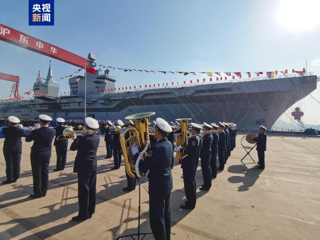 四川艦下水,！近距離感受中國海軍的排面