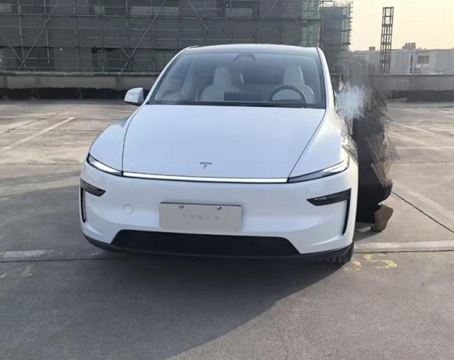 搶先體驗(yàn)煥新版Model Y 超高人氣再升級(jí)