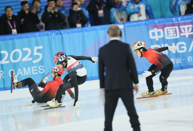 短道速滑冠军带你观赏亚冬会金牌 一波三折终圆梦