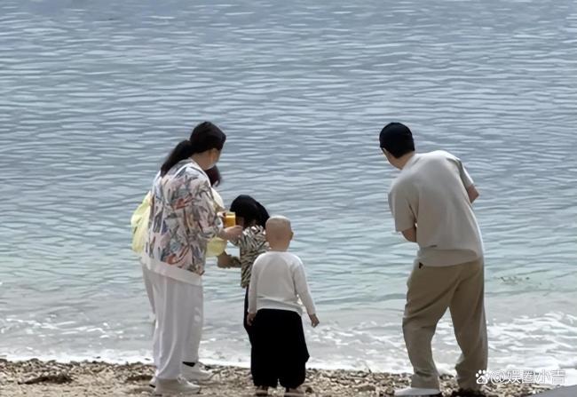 沈騰全家三亞出海游玩 細(xì)心攙扶老父親 王琦暴瘦引關(guān)注