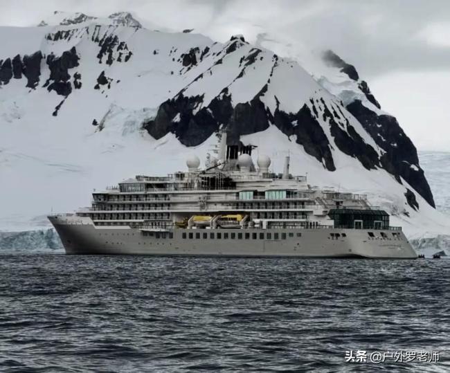 中國游客5天花62萬踏上南極囧途 奢華之旅變現(xiàn)實(shí)版“人在囧途”