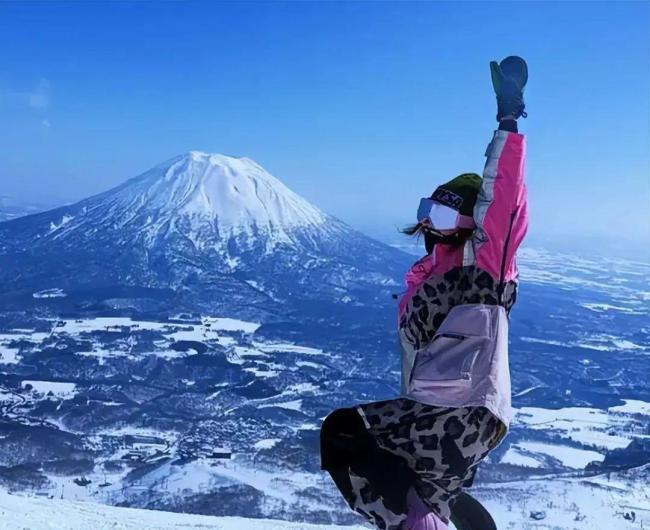 女演員自曝日本滑雪遭遇意外 深雪洞中驚險獲救