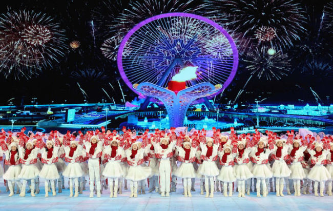 鐘華論:共同奔向中國(guó)式現(xiàn)代化的美好未來