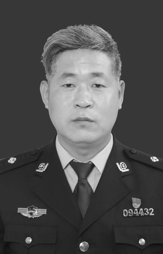 民警張俊瑞劉世學(xué)因公犧牲