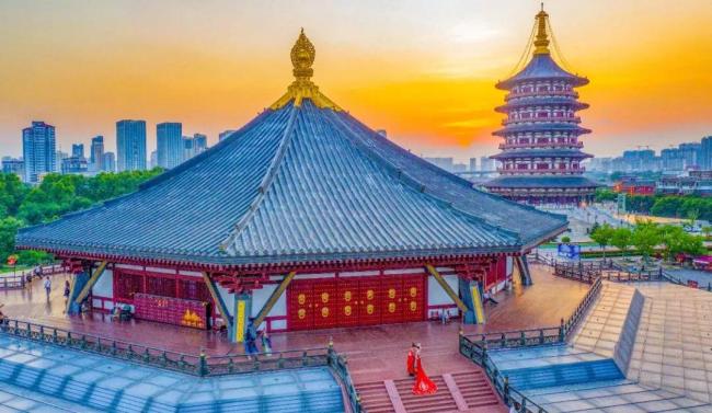 限时福利！凭火车票享半价游！