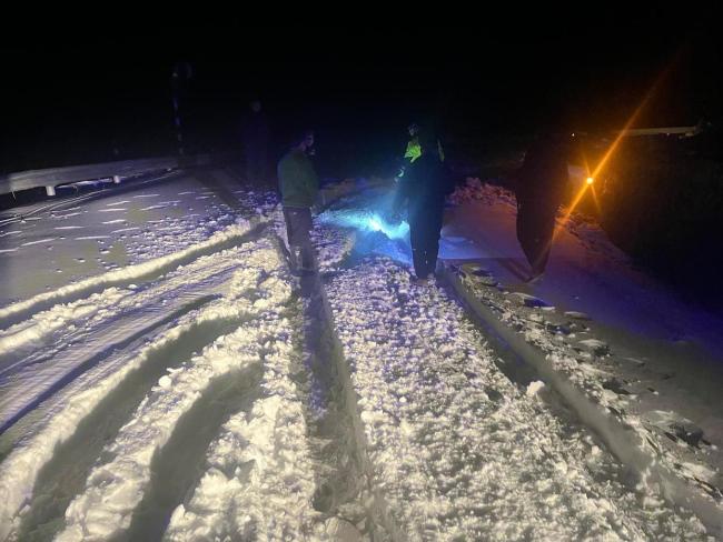 3名測(cè)繪人員海拔3200米處施工失聯(lián) 雪地救援成功