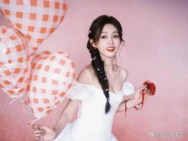 吴宣仪组小考第一公演倒二 彩排晕倒引热议