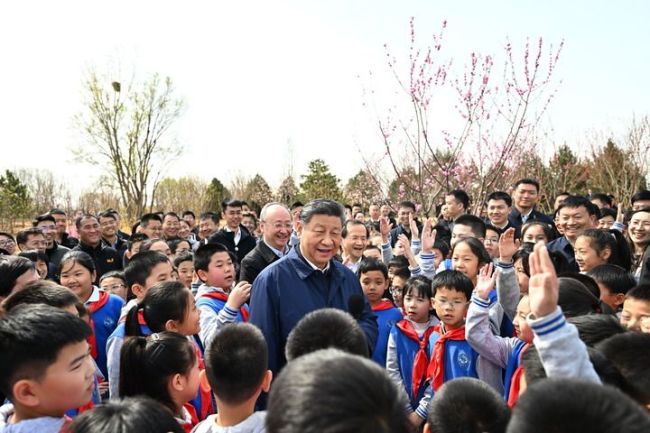 習(xí)近平：匯聚共建美麗中國(guó)磅礴力量 讓祖國(guó)大地更加綠意盎然生機(jī)勃發(fā)