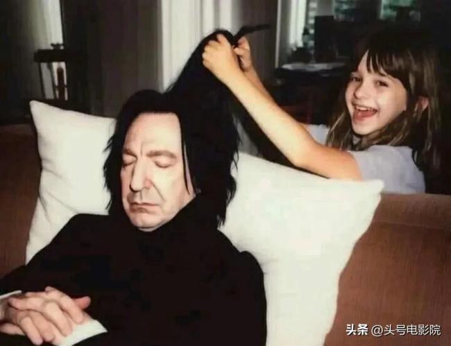 剧版哈利波特官宣主演引争议 斯内普栽种选角激勉热议