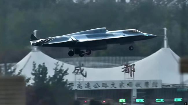 中国六代机还有第三种型号吗 神秘新机型引发猜测