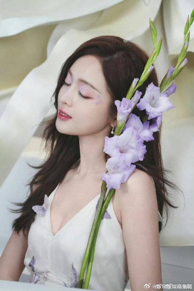 吴宣仪花仙子造型 美到词穷