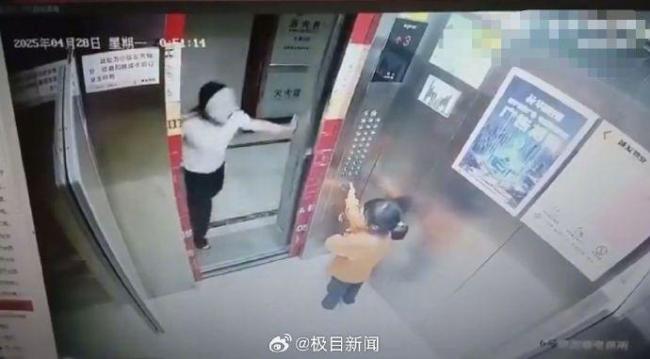 4月30日,，記者獲悉，此事已經(jīng)解決,，兩名被恐嚇女童的母親已諒解對(duì)方 家長誠懇道歉獲諒解