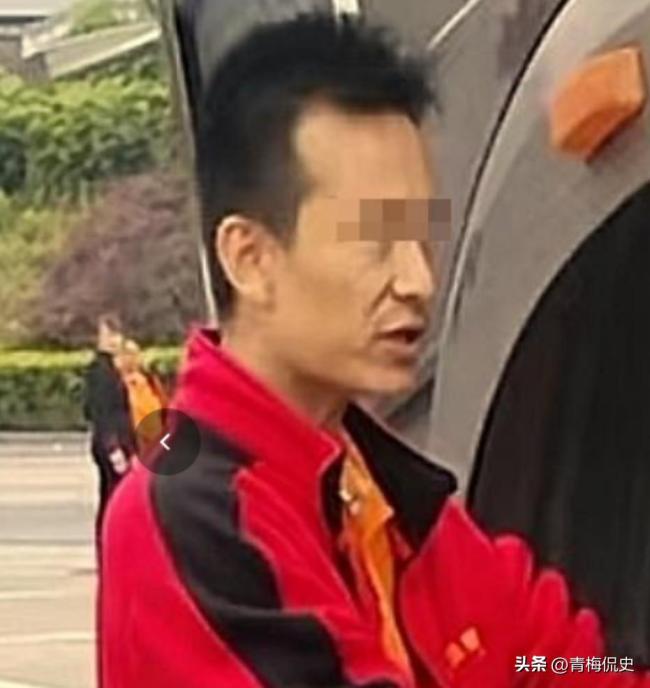 多方回應大貨車停服務區(qū)修車被阻攔 服務區(qū)汽修廠態(tài)度囂張