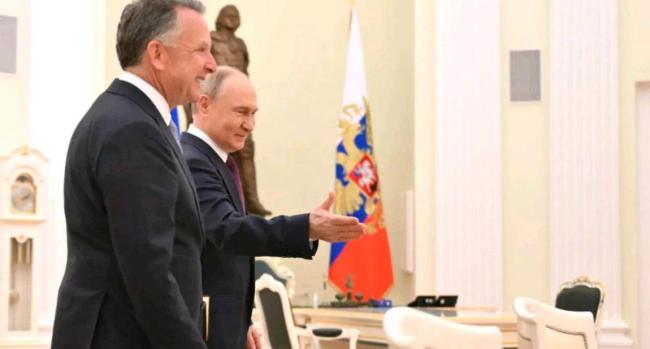 沃尔兹犯了什么错让特朗普忍无可忍 群聊泄密门引发信任崩塌