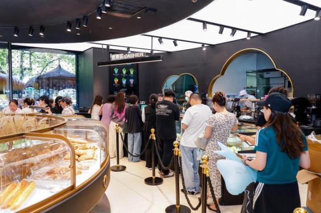 海底撈首家面包店杭州開業(yè) 面包價格終于打下來了