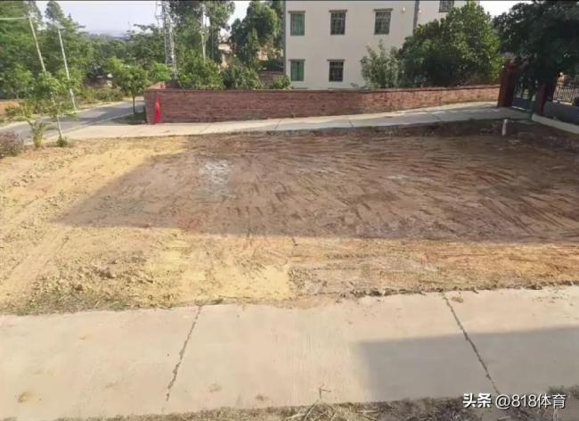 全紅嬋哥哥說老家所建新房不是豪宅 回應(yīng)網(wǎng)友質(zhì)疑