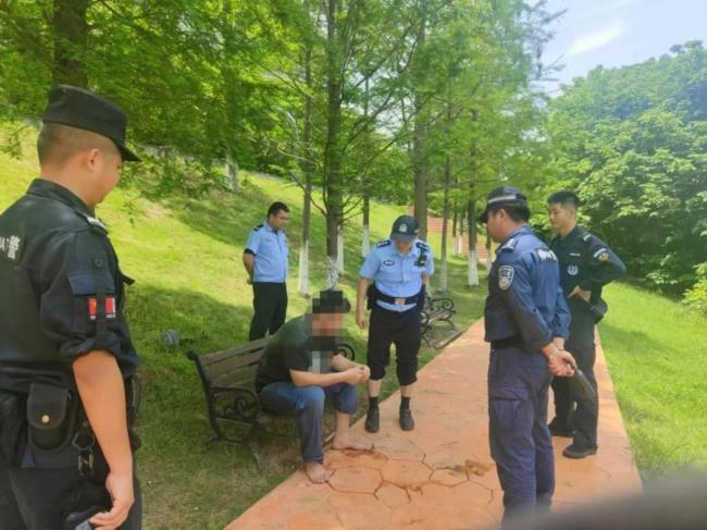 商家：給你多放一勺凍凍不要想不開 外賣訂單牽動人心