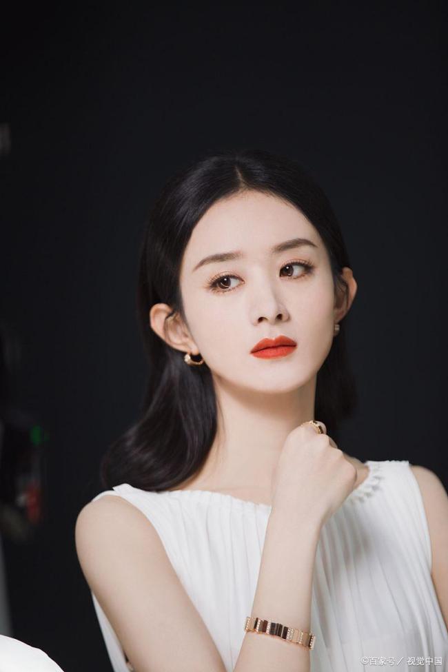 37歲趙麗穎染粉發(fā)美出圈 立夏新造型引發(fā)熱議