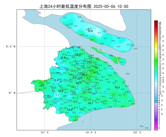 上海一高架現(xiàn)白色泡沫似下雪 雨天車輪碾壓所致