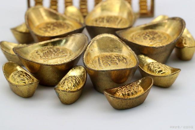 黄金现在能买？2025金价走势权威预测 市场热情依旧