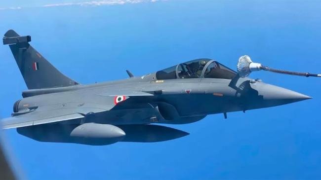 美媒稱殲20可擊敗F35和F22 大V解讀 殲20開(kāi)啟“野獸模式”