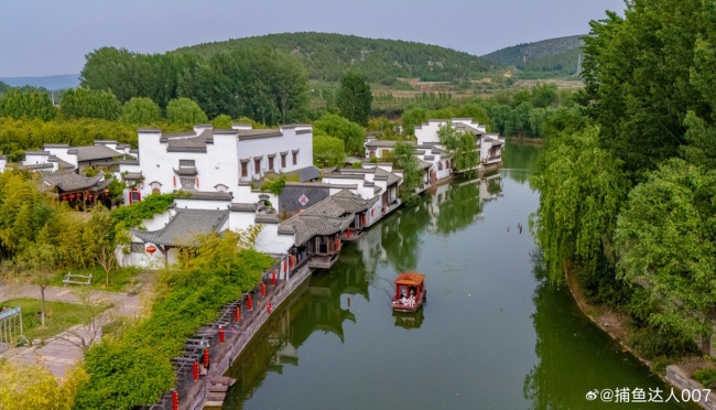 這里不是江南是濟(jì)南 泉城里的水鄉(xiāng)柔情