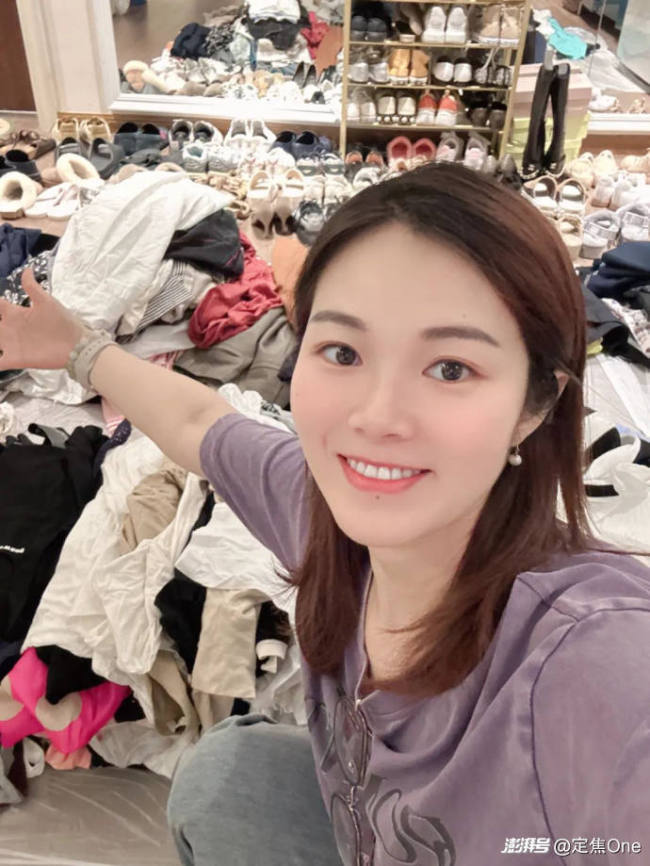 90后當(dāng)起“做飯阿姨”,，不打卡月入上萬 家政行業(yè)新趨勢