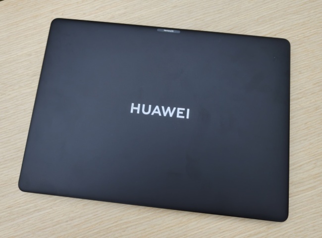 首款鴻蒙電腦首發(fā)上手體驗 華為MateBook Pro初見