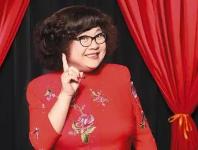 上海话在香港地位高，跟他们密切相关！