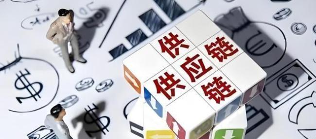 专家：中美关税战一定是美先扛不住 美国自食其果
