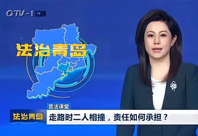 青岛行人相撞案法院致歉 普法乌龙引发争议
