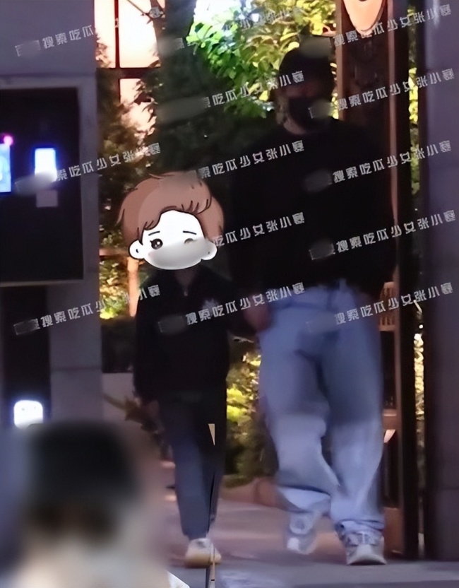 趙麗穎離異后戀情首曝光,，意思《喬妍的心事》的導(dǎo)演趙德胤