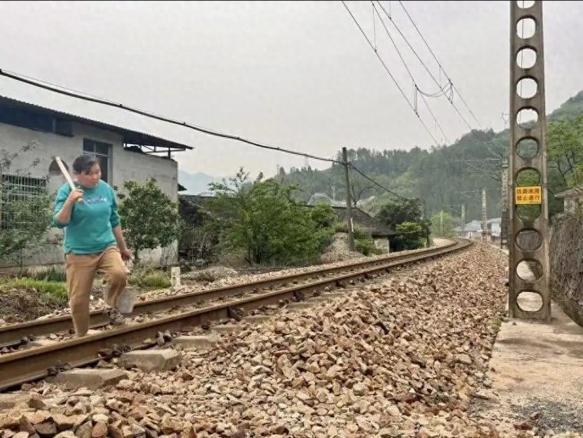 已致18人身亡鐵路段再發(fā)事故