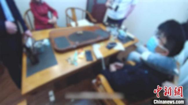 七旬老人淪為電詐“工具人”，北京警方24小時內(nèi)抓獲4人 詐騙團伙專盯老年人