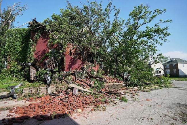 強(qiáng)風(fēng)暴襲擊美國致4人死亡 多州遭遇惡劣天氣