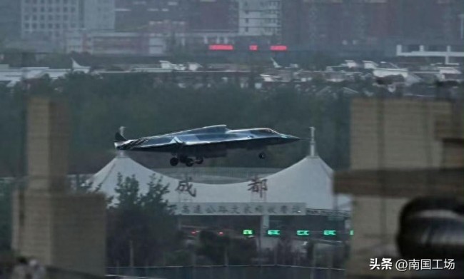 臺退將：殲36能控制第一島鏈 六代機改變未來空戰(zhàn)樣式