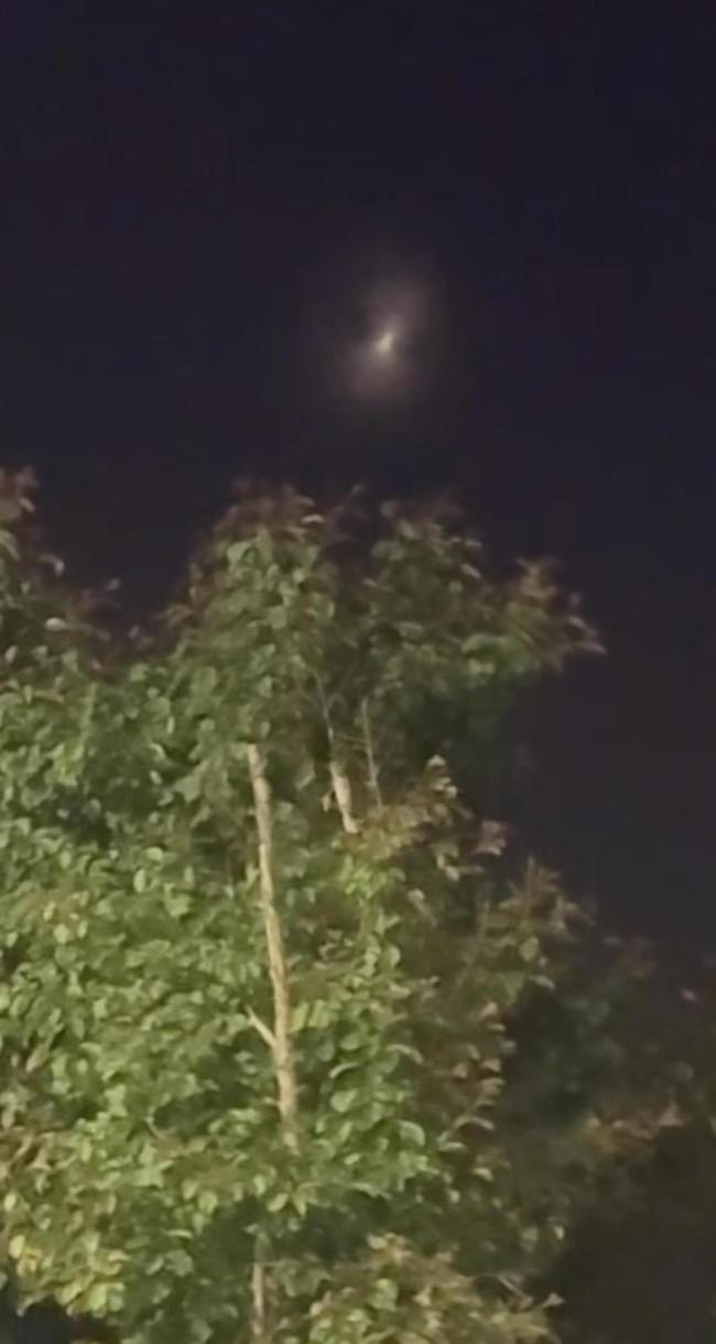 新疆多地上空出現(xiàn)不明飛行物