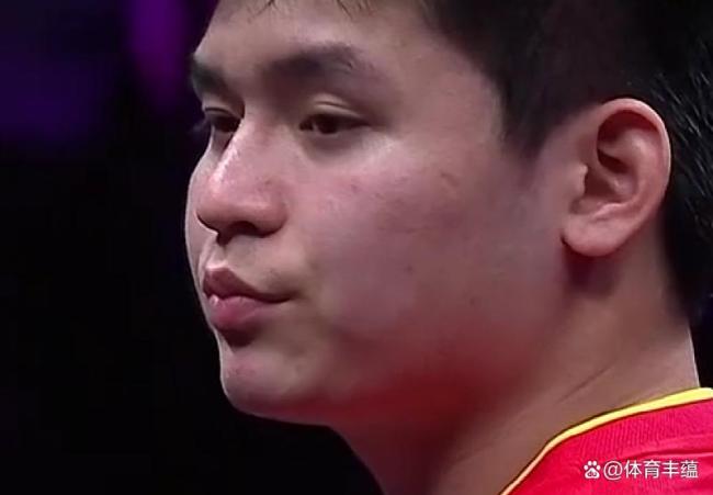 王楚欽4-0擊敗雨果隊(duì)友 晉級(jí)32強(qiáng) 國(guó)乒名將完美晉級(jí)