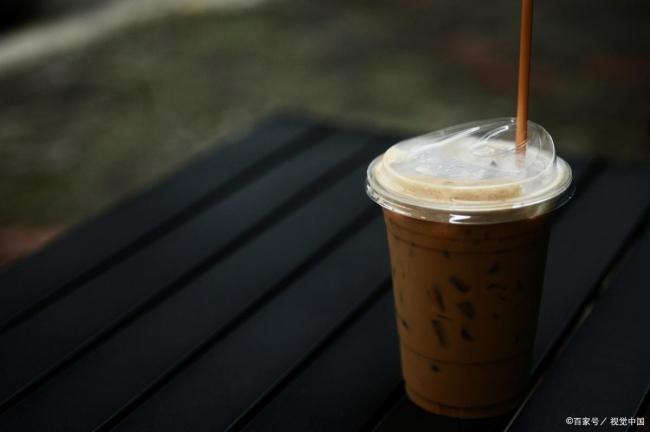 從30元奶茶自由到15元都要猶豫！以前的奶茶價格為什么普遍較高