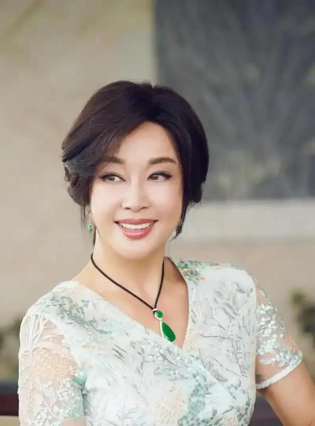 舉報(bào)劉曉慶偷漏稅當(dāng)事人發(fā)聲 澄清勝訴傳言