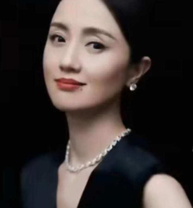章子怡愿朱媛媛安息顺遂 深夜悼念引共鸣