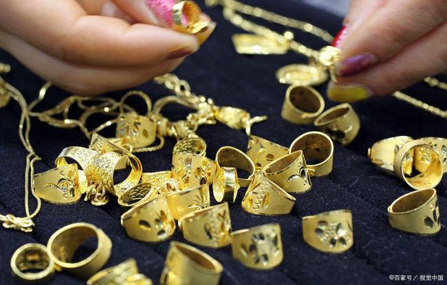 黃金現(xiàn)在能買?2025金價(jià)走勢(shì)權(quán)威預(yù)測(cè) 金價(jià)回調(diào)引關(guān)注